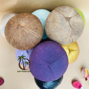 Fabricante de cáscara de coco vacía hueca/bola pintada de coco hueco Mardi Gras Zulu hueco para pintura de Festival cáscara de coco - Product Image 3