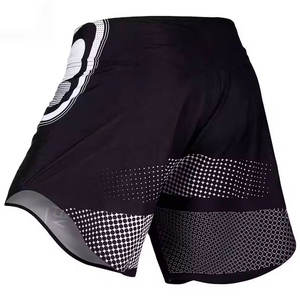 Shorts de grappling pour hommes, coupe ajustée, conçus pour un confort, une mobilité et un soutien optimales pendant l'entraînement et les séances de gym. - Product Image 2
