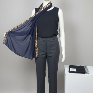 Hiyab de Viscosa AHE Zubda al por Mayor, con Estampado Digital de Tigre Cosido, para Invierno |   Bufanda de color sólido duradera de longitud media para mujer - Product Image 4