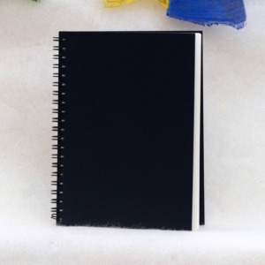 Cuadernos espirales de calidad premium para escribir, dibujar, estudiar y trabajar en la oficina con papel suave y cubiertas resistentes. - Product Image 5