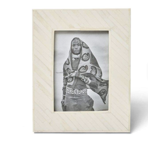 Cadres photo décoratifs de table en bois et incrustations osseuses de haute qualité, vendus en gros aux meilleurs prix - Product Image 2