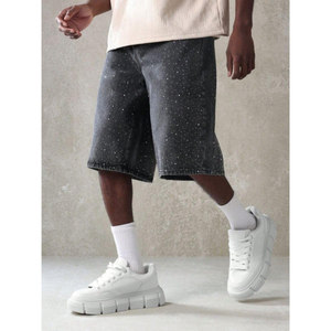 Shorts en jean vintage pour homme avec strass et croix, 100 % coton, style streetwear, pour l'été et les tenues décontractées - Product Image 3