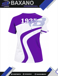 Camiseta de Mujer de la Hermandad NCNW, con Estampado Geométrico Morado y Blanco, Manga Corta, Corte Regular, 100% Algodón Transpirable, con Letras Griegas - Product Image 5