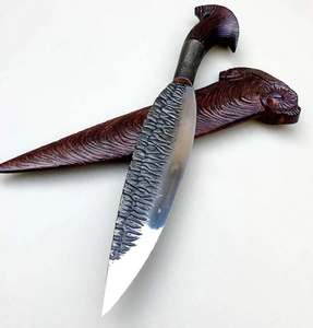 Cuchillo utilitario de acero de hoja fija hecho a mano con empuñadura de pistola de madera tallada y funda de madera - DIY OEM - Product Image 1
