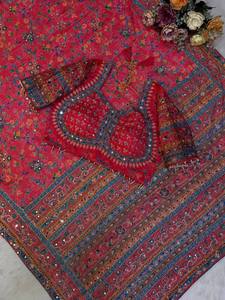MB ETERNAL CLOTHING Saree en Chiffon Imprimé Élégant avec Broderie Dorée Zari Traditionnelle, Rubans Décoratifs et Broderie Miroir Véritable pour Mariage - Product Image 5