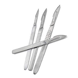 Manche de scalpel chirurgical en acier inoxydable réutilisable compatible Bard-Parker, instrument médical par SurgiRight - Product Image 1