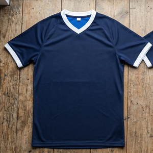 เสื้อฟุตบอลคอวีแบบสปอร์ต เสื้อฝึกซ้อมฟุตบอลแขนสั้นแบบยูนิเซ็กซ์ เสื้อผ้ากีฬา เสื้อฟุตบอลแบบแห้งเร็ว - Product Image 1