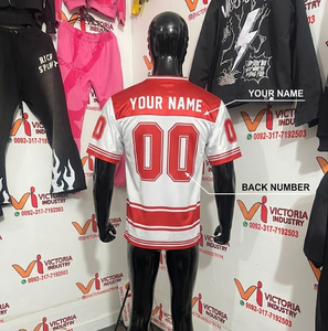 Camiseta de Fútbol Personalizada Y2K con Cuello en V, Personaliza con Nombre y Número, Camiseta de Fútbol de Manga Corta, Top Informal de Moda para Hombre y Mujer - Product Image 5