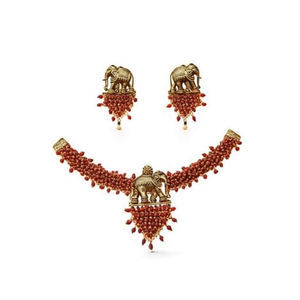 Ensemble de bijoux de mariée traditionnel avec motif d'éléphant en rubis, comprenant un collier et des boucles d'oreilles - Product Image 2