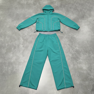 Conjuntos de Chándal de Dos Piezas Personalizados para Hombre: Sudadera con Capucha Cortavientos y Pantalones Cortos Estampados Estilo Urbano, Tallas Grandes - Product Image 5