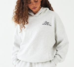 Conjunto de Sudadera con Capucha y Pantalones Cortos Personalizados para Mujer, Estampado DTG, Poliéster y Algodón, Atuendo Casual de Dos Piezas, Sudadera Personalizada, Ropa Urbana a Juego - Product Image 4