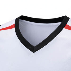 Uniforme de Baloncesto Personalizado con Nombre de Equipo, Impresión por Transferencia de Calor, Tela de Malla Transpirable, Logotipos Personalizados, Alta Calidad - Product Image 3