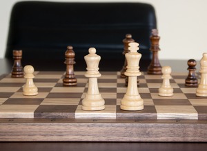 Jeu d'échecs en bois de luxe, échiquier en bois personnalisé de haute qualité, jeux d'échecs standard, ensemble de décoration de table, échiquier sculpté de style antique - Product Image 6