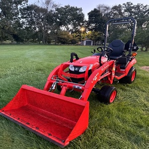 รถแทรกเตอร์ขนาดเล็ก Kubota ราคาประหยัด สำหรับดูแลสวนและงานเกษตรเบาๆ พร้อมคุณสมบัติใช้งานได้จริงสำหรับการใช้งานกลางแจ้งในชีวิตประจำวัน - Product Image 3