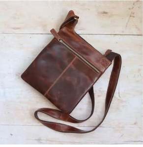 Sac fourre-tout élégant en cuir pour femme, idéal pour le bureau, le travail, ou une utilisation quotidienne décontractée, disponible en gros auprès du fournisseur. - Product Image 4