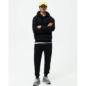 Custom Heavyweight Winter Hooded <b>Men</b> <b>Pullover</b> Tracksuit 100% Cotton Fleece Black Color Eco-Friendly Casual Streetwear Tracksuits - Product Image 5