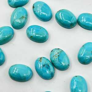 Pierre précieuse turquoise bleue de Mohave, forme ovale, non montée, pour la création de bijoux - Product Image 4