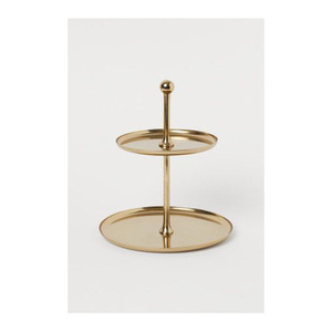 Support à gâteau élégant en métal gravé de motifs floraux avec un design de piédestal classique pour une décoration festive - Product Image 2