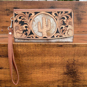 Promotion Gift New Design Hand Tooled Leather Clutch Fashion Women Purse Genuine Hair-on hide Leather Long Wallet With Wristlet - Product Image 4