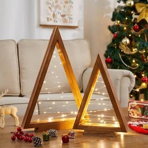 Décoration murale en forme de sapin de Noël en bois de style moderne faite à la main, écologique, taille personnalisable - Product Image 4