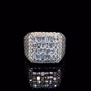 Anillo de Lujo con Incrustaciones de Diamantes Moissanite, Estilo Hip Hop, Cuadrado, Plata 925, Unisex, para Regalo - Product Image 1