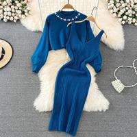 Ensemble jupe midi et gilet pull élégant pour femme, motif uni, avec perles, pour l'automne 2025