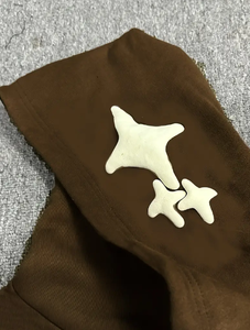 Sudadera con Capucha Oversize de Felpa Marrón para Mujer, con Estampado 'Out of Sight', Estilo Urbano, Casual de Otoño - Product Image 5