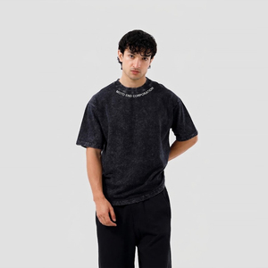 เสื้อยืดโอเวอร์ไซส์สีดำผ้าฝ้ายฟอกทรงโอเวอร์ไซส์ คอกลม แขนสั้น สไตล์ลำลอง สตรีทแวร์ พิมพ์ลายตัวอักษร ทรงพอดีตัว - Product Image 1