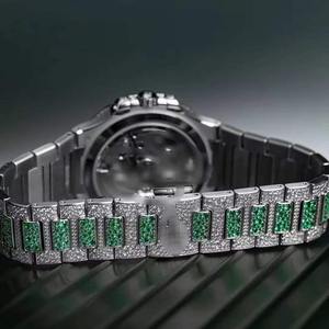 Proveedor Indio de Relojes de Diamantes, Reloj de Lujo con Incrustaciones de Diamantes para un Estilo Hip Hop, Disponible a un Precio Accesible - Product Image 3