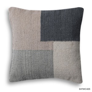 Funda de Almohada Cuadrada de Lujo con Cierre y Rayas Tejidas de Algodón Personalizable, Hecha a Mano y Lavable, de la India - Product Image 3