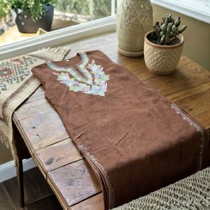 Chocolate Brown Kashmiri Pheran <b>Kurti</b> with Pastel Floral Embroidery - Product Image 5