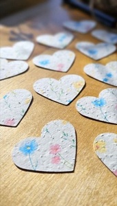 Export Quality 2x3 Inches Handmade Paper Heart Shapes Eco-Friendly Birthday Thank You Cards for Bakery Packaging Cosmetic <b>Gift</b> - Product Image 4