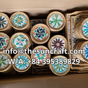 Posavasos de Nácar Hecho a Mano con Borde de Ratán Natural - Aislante del Calor - Elegante Regalo para el Hogar - Product Image 3