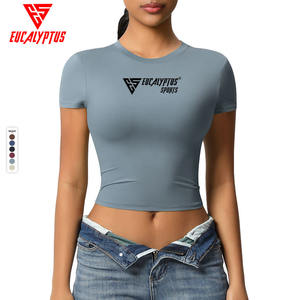 Camiseta Deportiva de Yoga de Manga Corta para Mujer, de Secado Rápido, con Logotipo Personalizado, Cuello Ajustado, para Gimnasio, Running, con Botones, Ecológica y Transpirable - Product Image 1