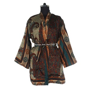 KS009 Kimono Vintage de Seda con Manga Corta, Estilo Sari, Vestido Corto Bohemio, Kimono Vintage, Vestido Corto de Dama de Honor, Estilo Bohemio - Product Image 5