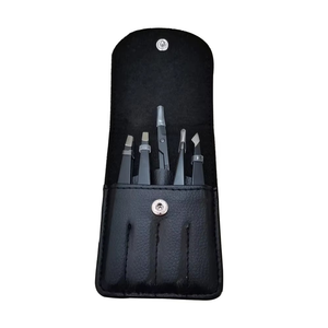 Juego de Herramientas de Belleza Profesionales Personalizadas OEM - Pinzas para Cejas de Acero Inoxidable con Punta Inclinada, Ecológicas y Ligeras - Product Image 3