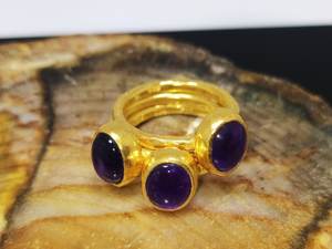 Anillo de Plata de Ley 925 Hecho a Mano con Triple Amatista de Lujo, Sin Níquel, Regalo para Ella, Día de la Madre - Product Image 4