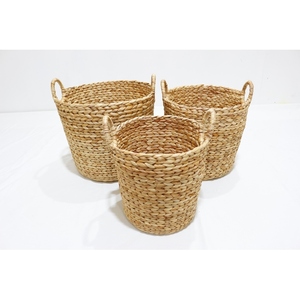 Set of 3 Natural Water Hyacinth Woven Round Laundry Toy <b>Storage</b> <b>Hamper</b> Basket with Braided Handles - Product Image 2
