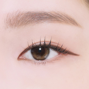 Delineador de Ojos en Barra Karadium Slim Fixing - Product Image 4