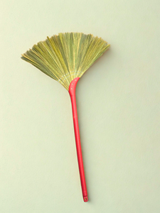 Escoba de hierba vietnamita ecológica al por mayor - Escoba de limpieza suave de primera calidad para el hogar y el jardín - Product Image 2