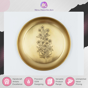Assiette de service en laiton au design accrocheur, la plus vendue, pour la présentation d'aliments, de collations et de glaces, à un prix impressionnant en promotion - Product Image 2