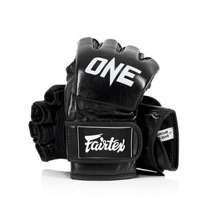 Meilleur fabricant de gants de grappling MMA en cuir personnalisés, demi-doigts, fermeture auto-agrippante, gants d'entraînement de haute qualité - Product Image 1
