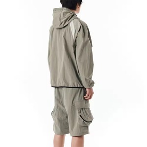 Wholesale Men's Lightweight Hooded Tracksuit Set Full Sleeve Zipper Solid Color Streetwear Quick Dry Polyester Shorts Set - Product Image 4