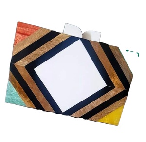 Bolso de fiesta de cuerpo de resina de madera de alta calidad para mujer, bolso de mano de noche de resina y madera para boda, superventas - Product Image 1