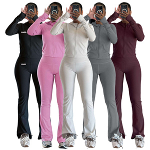 Ensembles de vêtements tendance pour femmes grandes tailles 2026 : Veste à capuche zippée personnalisée et pantalon évasé/legging – Ensembles 2 pièces d'hiver pour femmes grandes tailles - Product Image 4