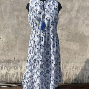 Vestido indio con estampado floral hecho a mano, 100% algodón, túnica larga con borlas, estilo casual, vestido bordado para mujer - Product Image 1