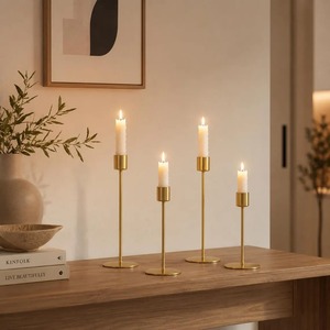 Candelabro de Metal Moderno de Alta Demanda para Decoración del Hogar, Centro de Mesa para Bodas, Decoración de Mesa, Disponible a Buen Precio - Product Image 1