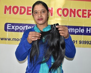 Sud de l'Inde Temple unique donneur de cheveux humains soyeux droite noir faisceaux cheveux doux et naturels Remy extensions de cheveux humains - Product Image 3