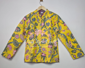 เสื้อแจ็คเก็ตผ้าฝ้ายสีเหลืองอินเดียทำมือสำหรับผู้หญิง ลายพิมพ์บล็อกดอกไม้ เสื้อคลุมคันธา เสื้อคลุมกิโมโนสั้น เสื้อคลุมคาร์ดิแกน เสื้อคลุมเบลเซอร์สำหรับฤดูหนาว - Product Image 6