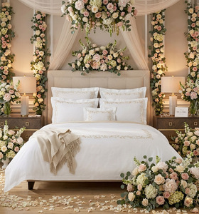 Parures de lit en coton personnalisées brodées or, motif géométrique floral, style européen-américain, avec taies d'oreiller – Vente en gros - Product Image 3